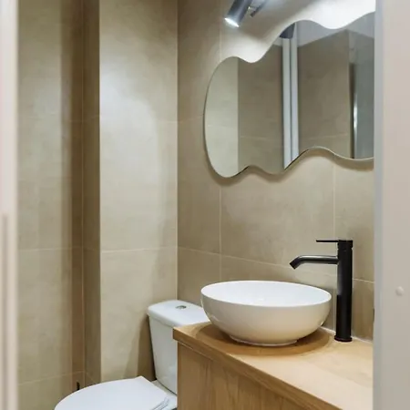 Harmony - Square I Carpark I Self Check-in Apartamento Bucarest
